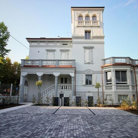 Villa Benatti Κάρπι Εξωτερικό φωτογραφία
